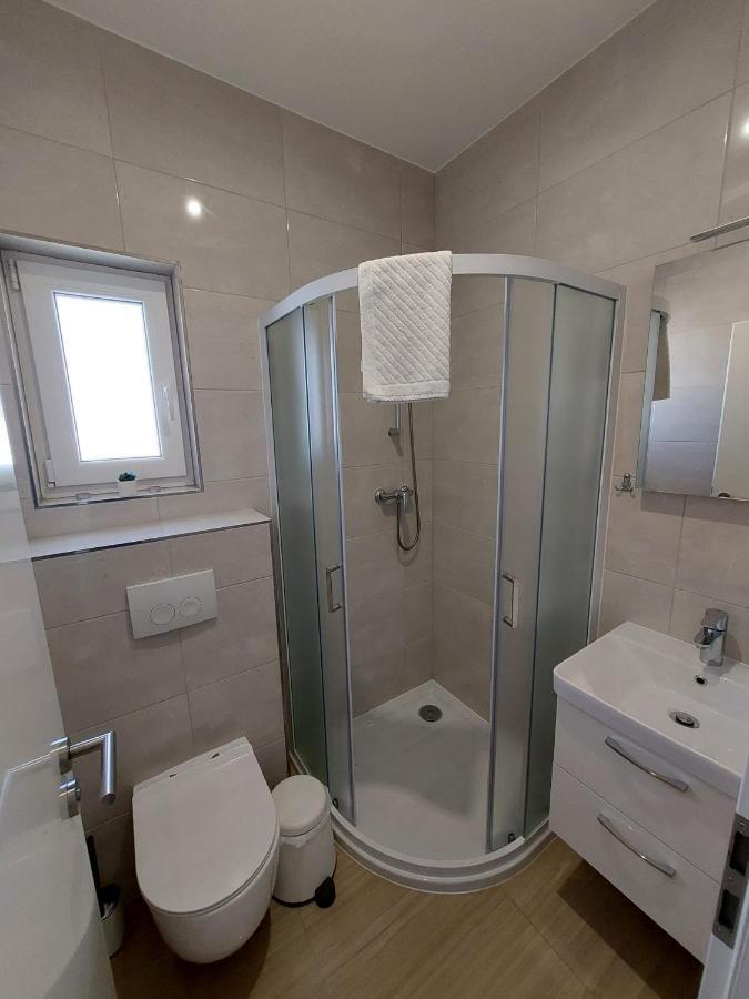 Apartmani Tropical Vodice Exterior foto